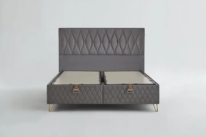 Livia New Başlık